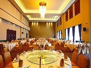 Qingdao Golden Mountain Resort Hotel Exterior foto